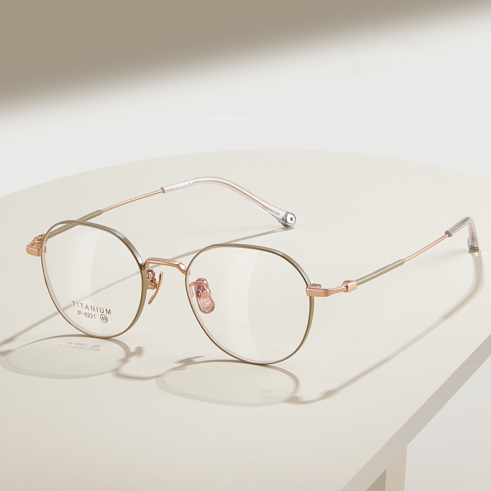 6221 Magiliw At Compact Non-Oxidized Pure Titanium Salamin