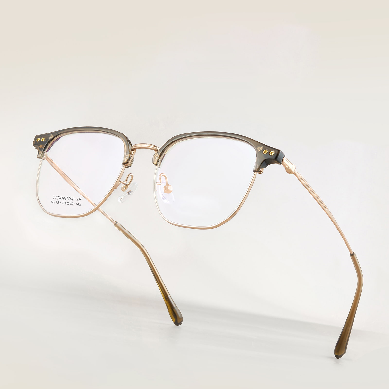 M8151 Square Circle Magaang β Titanium Salamin