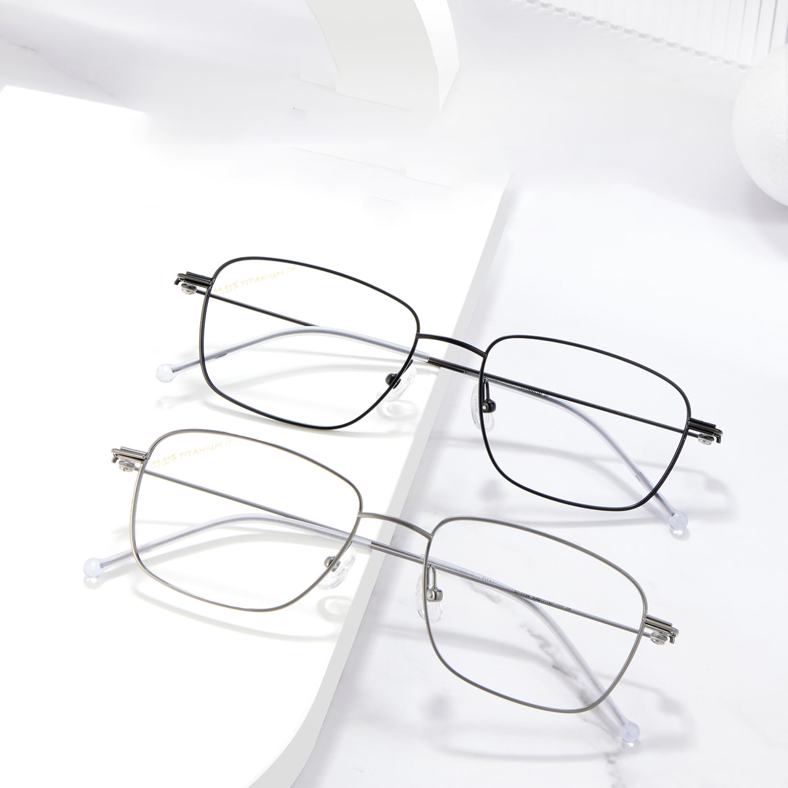 7734 Ultralight Square Frame Pure Titanium Salamin