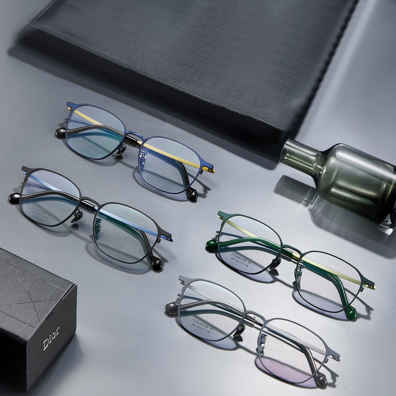 987 Simpleng Gradient Color Temples Pure Titanium Salamin