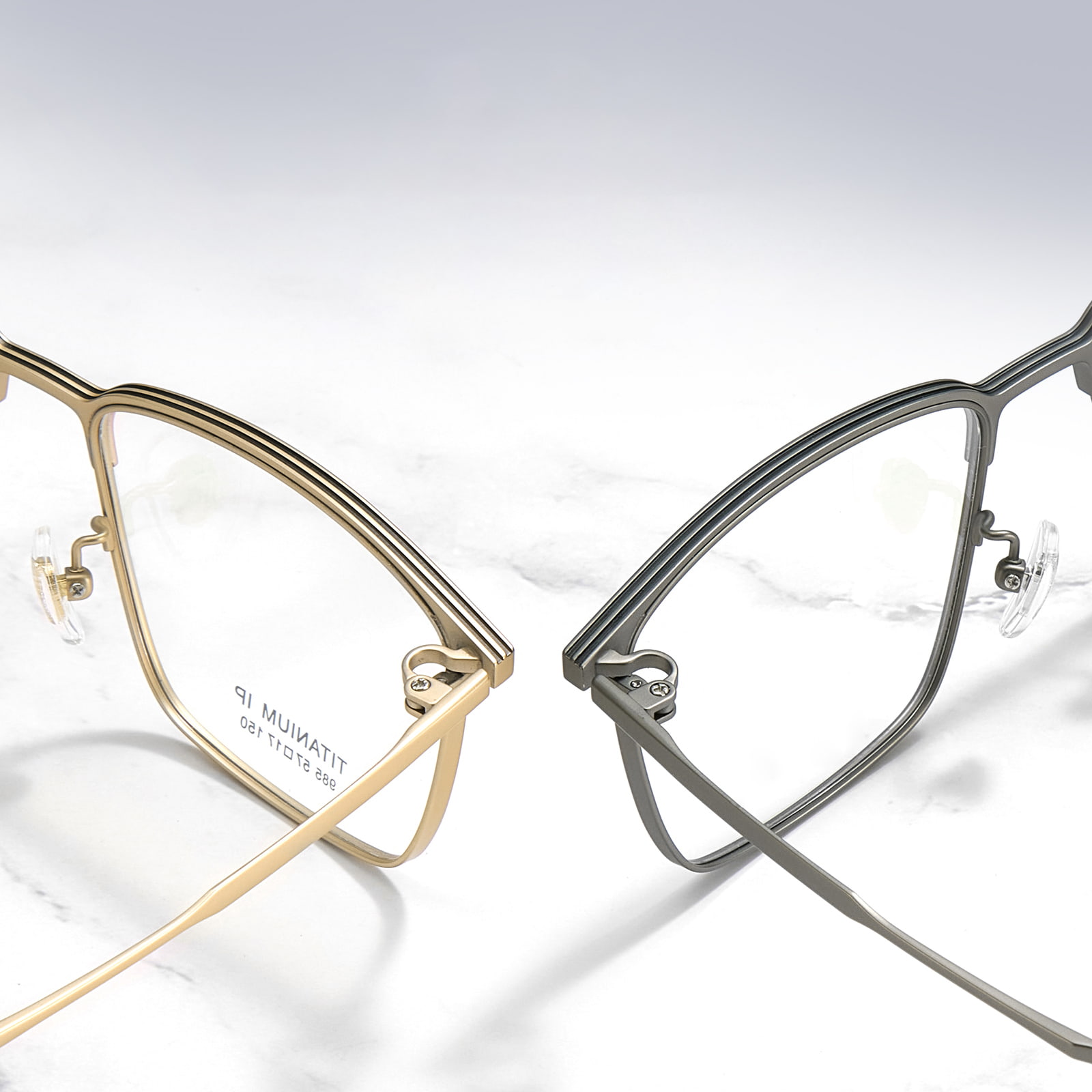 985 Makapal na Linya ng Kilay Electroplated Frame Pure Titanium Salamin