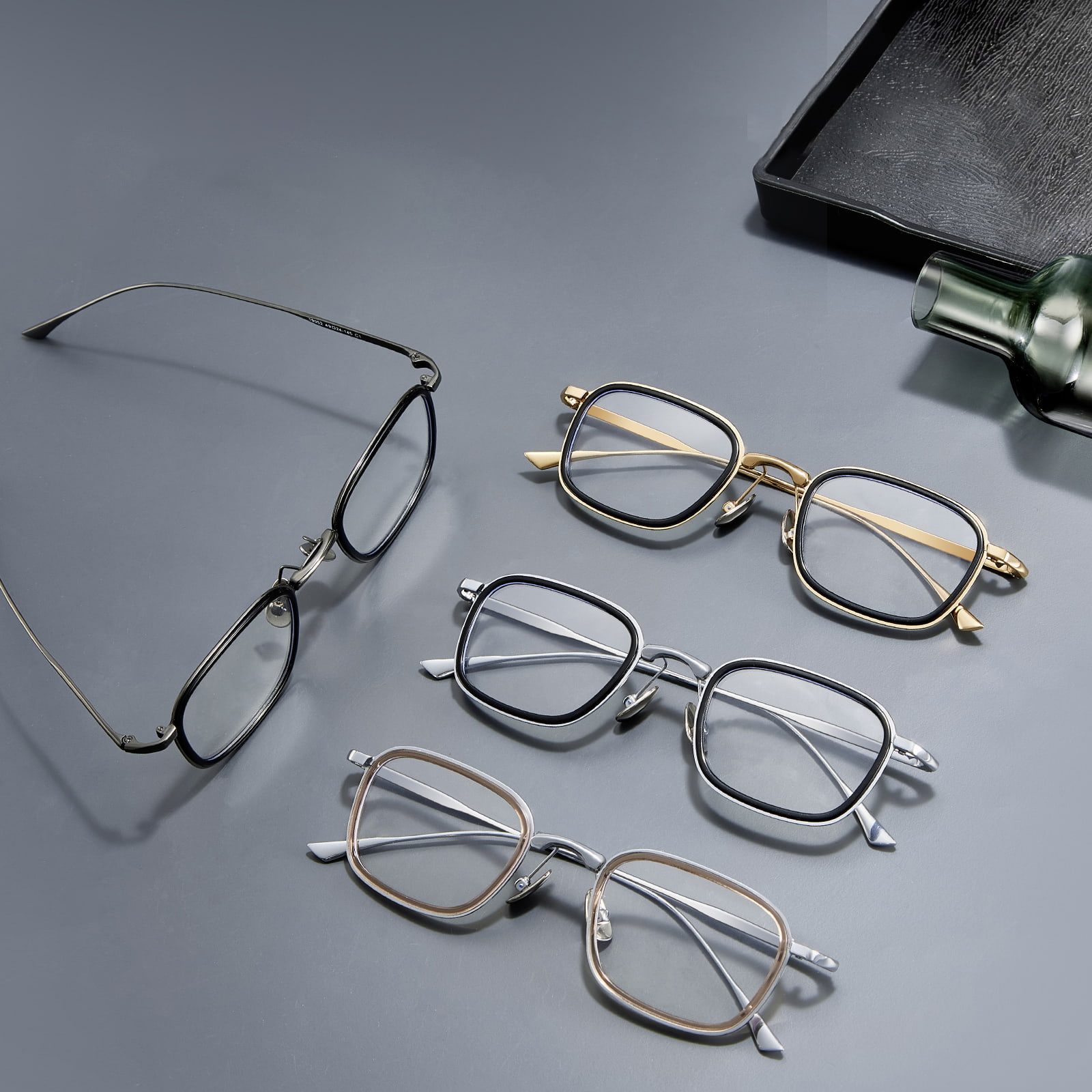 19052 Japanese Style Pressure-Free Natatanging Pure Titanium na Salamin